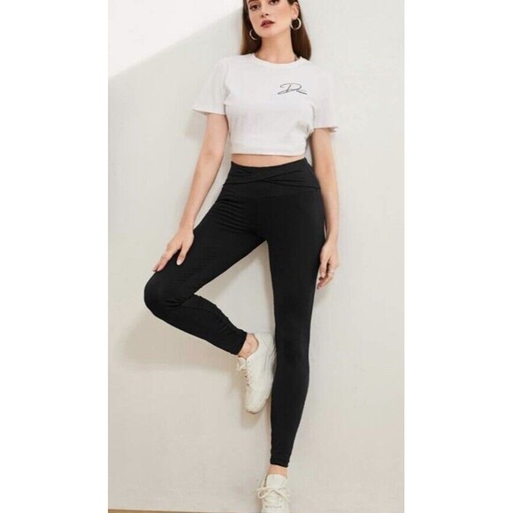 SHEIN Curve Women's Crossover Front Waistband Black Leggings Plus Size 4XL - Picture 1 of 11